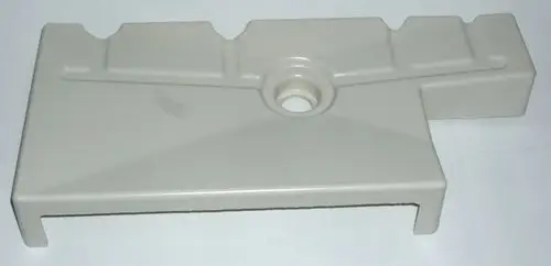Ablaufwanne aus Kunststoff, neutraler Farbton, rechteckige Form mit Aussparung in der Mitte. Das Produkt gehört zur Daikin Altherma Serie.